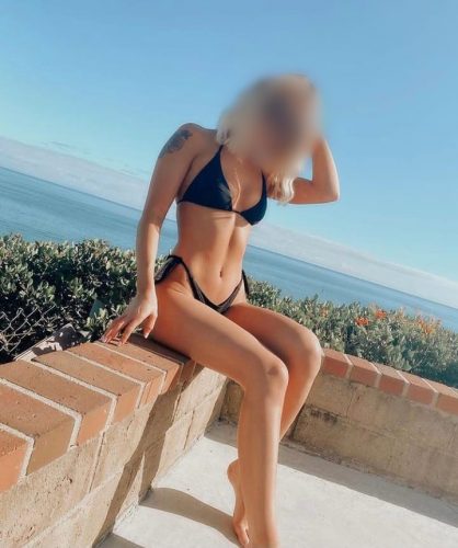 Baştan çıkaran buğday tenli hatun Lütuf