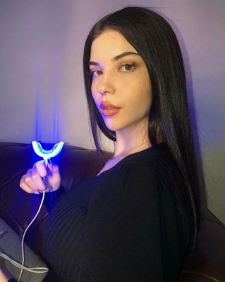 Benzersiz evinde buluşan escort Nilay