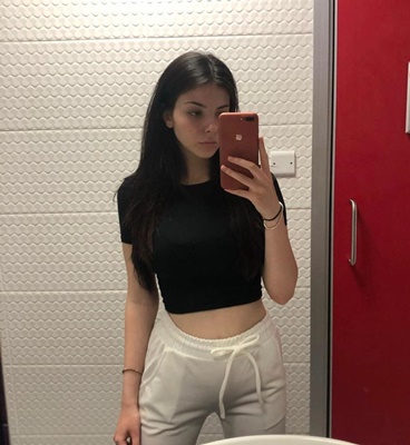 Benzersiz evinde buluşan escort Nilay