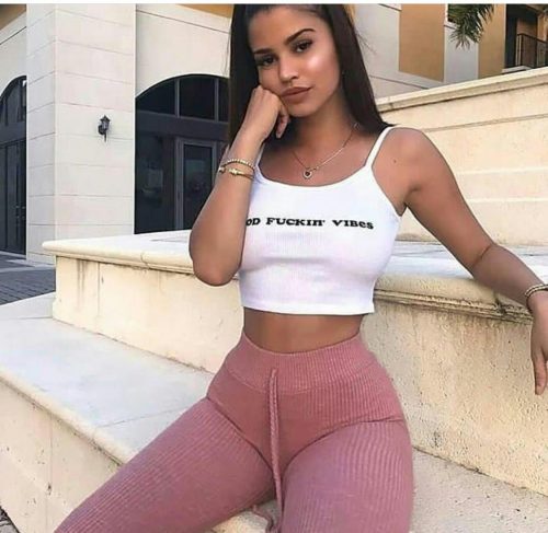 Cazibeli gerçek fotoğraflı Başar