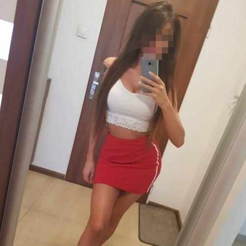 Çılgın oral yapan escort Hülya