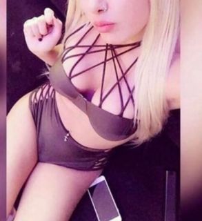 Doğaüstü Güzellikte, Tutkulu ve Çekici Mersin Escort Bayan