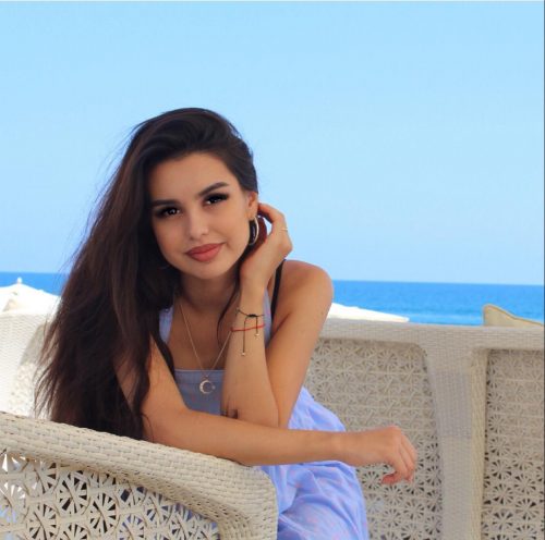 Eşsiz fatezi yapan hatun Ayşen