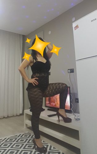 Kendi Ateşiyle Yanınızı Isıtacak Mersin Escort Bayan