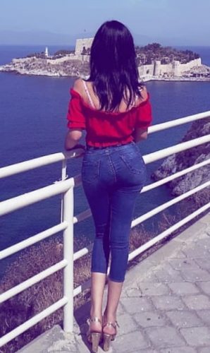 Kusursuz gerçek fotoğraflı Nagehan