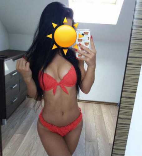 Kusursuz ön sevişme yapan escort Ayça