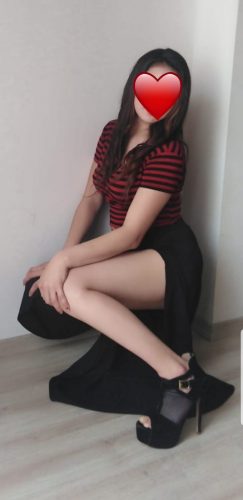Mersin Bölgesinin Büyüleyici Kızı: Eşsiz Escort Bayan