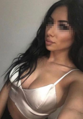 Mersin'in Büyüleyici Güzeli, Özgün Mersineskortbayan