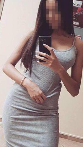 Mersin'in Gözde Eliti: Çarpıcı Mersin Escort Bayan