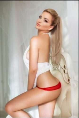 Mersin'in Nadide Çiçeği - Escort Bayan İle Tanışma Zamanı