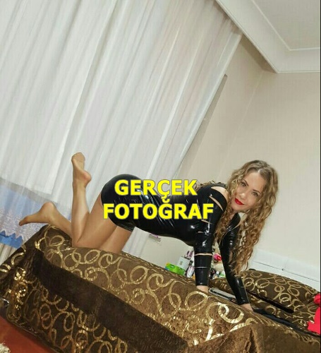 Sarı Saçlı Rus Sonya