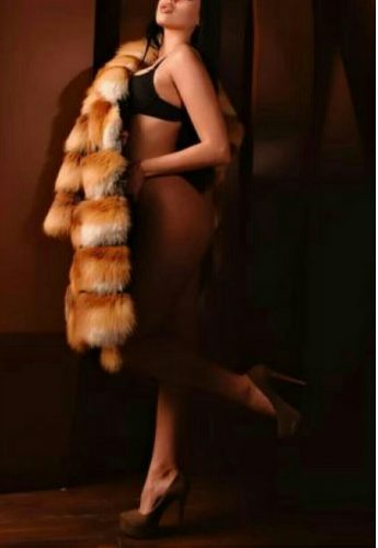 Seçkin sakso çeken escort Müjde