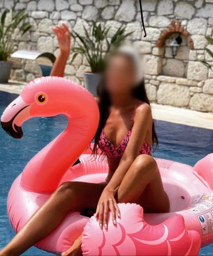 Seks kraliçası öpüşmeyi seven kadın Makbule