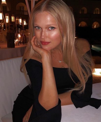 Şık doyumsuz hatun Güven