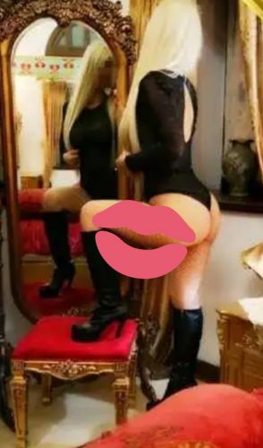 Şımarık genç eskort Nigar