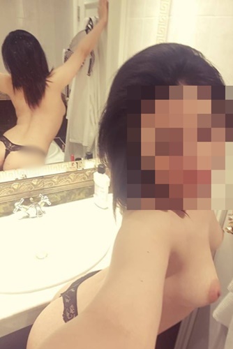 Size Mersin'de Benzersiz Bir Deneyim Sunacak Çarpıcı Escort Bayan